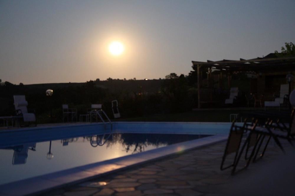 Agriturismo Bricco San Giovanni Asti Exterior photo